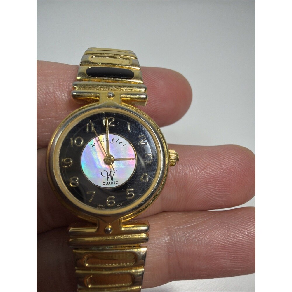 Vintage Wrangler womens quartz Watch gold Silver tone Expandable Stretch Band